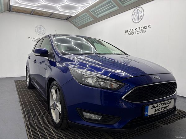 Ford Focus Hatchback, Petrol, 2015, Blue