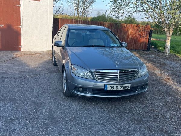 Mercedes-Benz C-Class Saloon, Diesel, 2009, Silver