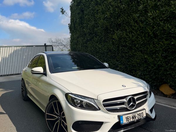 Mercedes-Benz 220 Saloon, Diesel, 2016, White