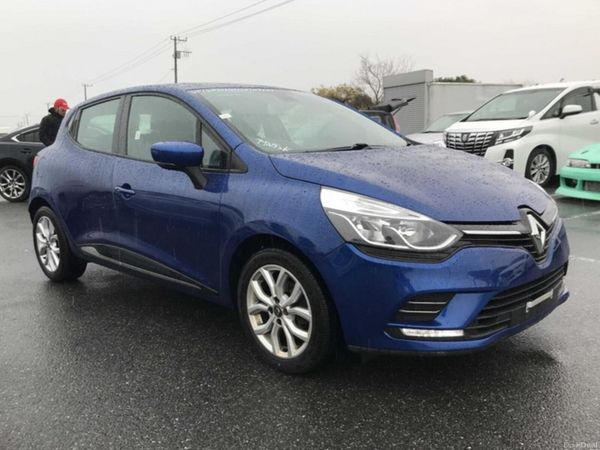 Renault Clio Hatchback, Petrol, 2019, Blue