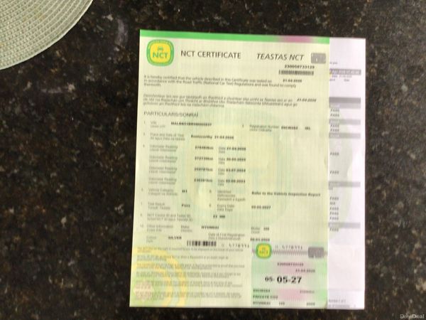 Hyundai i20 Hatchback, Petrol, 2009, Silver