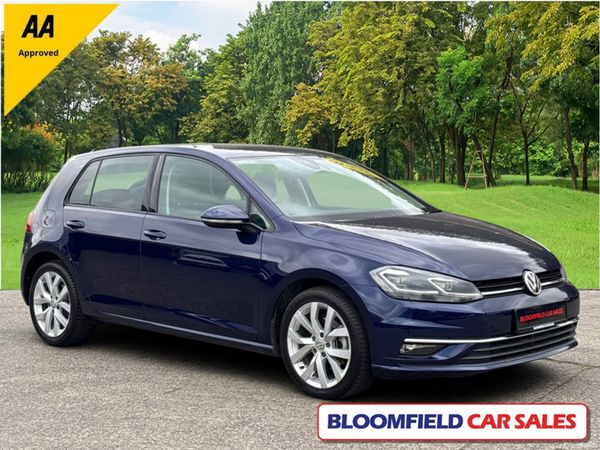 Volkswagen Golf Hatchback, Petrol, 2018, Blue