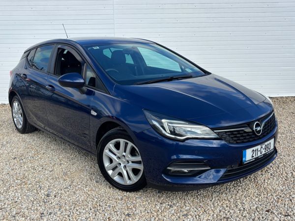 Opel Astra Hatchback, Petrol, 2021, Blue