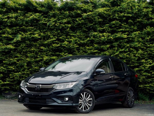 Honda Grace Saloon, Petrol Hybrid, 2019, Blue