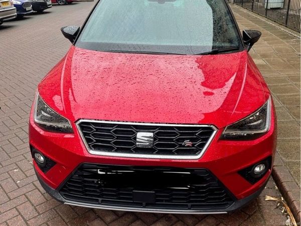 SEAT Arona SUV, Petrol, 2018, Red