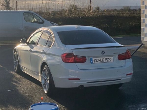 BMW 3-Series Saloon, Diesel, 2013, White