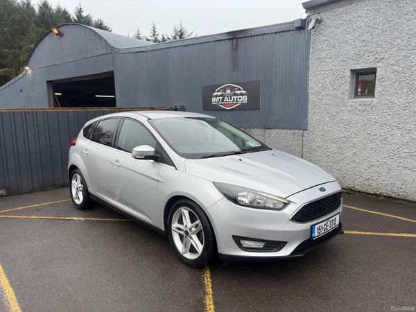 Ford Focus Hatchback, Petrol, 2015, Silver