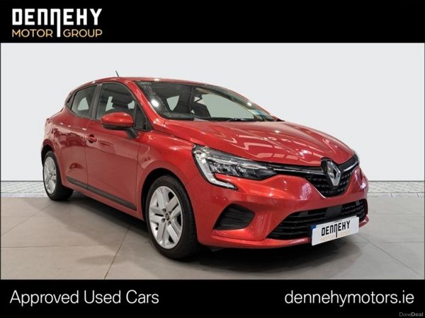 Renault Clio Hatchback, Petrol, 2022, Red