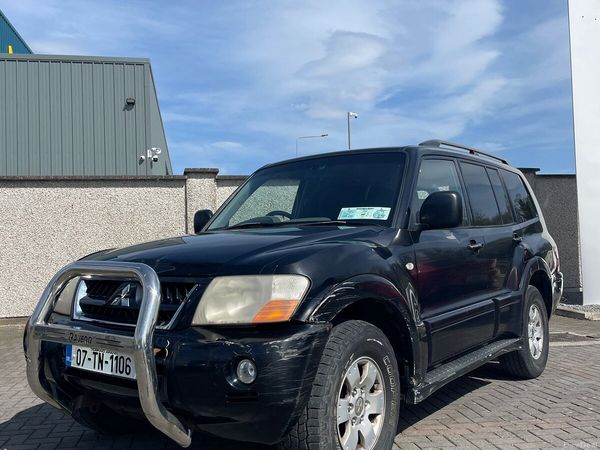 Mitsubishi Pajero SUV, Diesel, 2007, Black