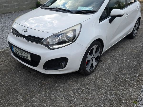 Kia Rio Hatchback, Diesel, 2012, White