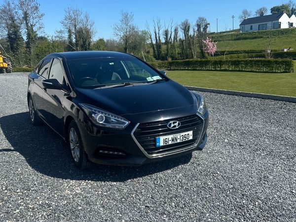 Hyundai i40 Saloon, Diesel, 2016, Black
