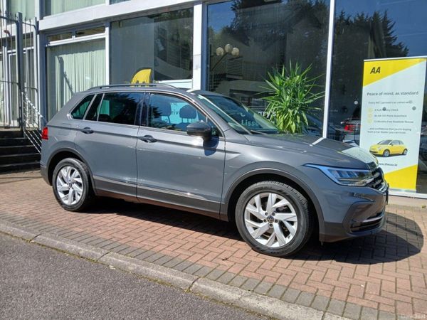 Volkswagen Tiguan SUV, Diesel, 2021, Grey