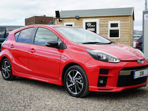 Toyota Aqua Hatchback, Petrol Hybrid, 2018, Red