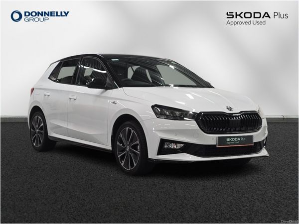 Skoda Fabia Hatchback, Petrol, 2022, White