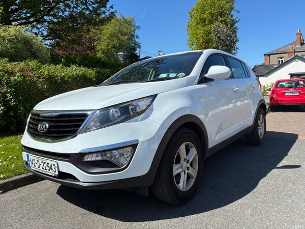 Kia Sportage SUV, Diesel, 2014, White