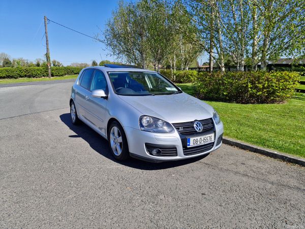 Volkswagen Golf Hatchback, Petrol, 2008, Silver