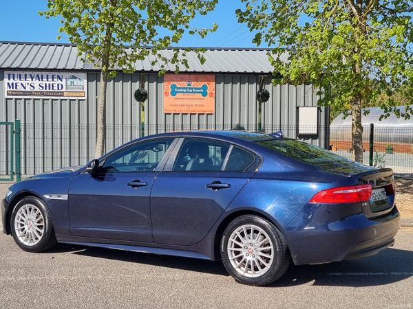 Jaguar XE Saloon, Diesel, 2015, Blue