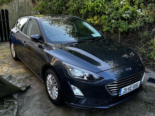 Ford Focus Hatchback, Petrol Hybrid, 2021, Blue