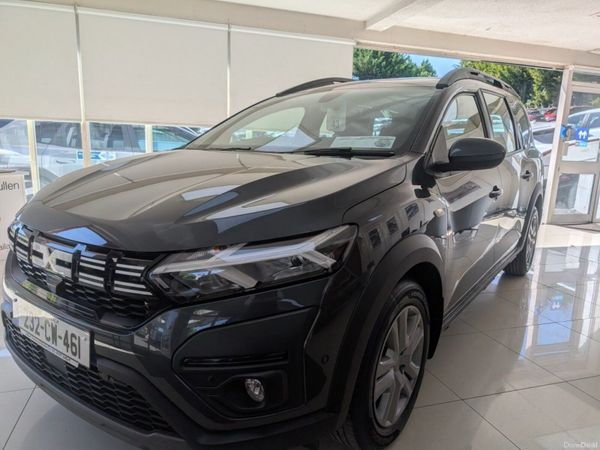 Dacia Jogger MPV, Petrol, 2023, Grey