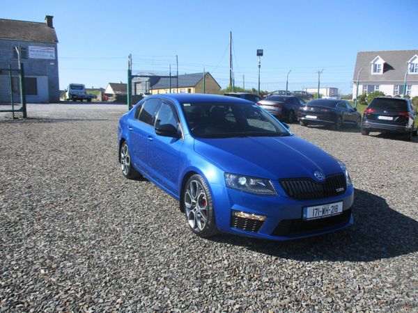 Skoda Octavia Saloon, Diesel, 2017, Blue