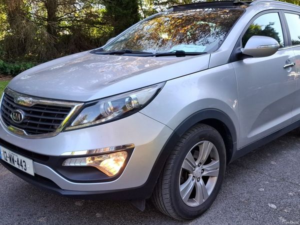 Kia Sportage SUV, Diesel, 2012, Silver