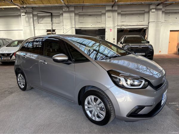 Honda Jazz Hatchback, Petrol Hybrid, 2020, Silver