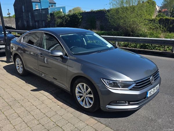 Volkswagen Passat Saloon, Diesel, 2016, Grey