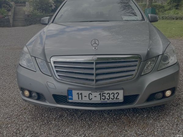 Mercedes-Benz E-Class Saloon, Diesel, 2011, Silver