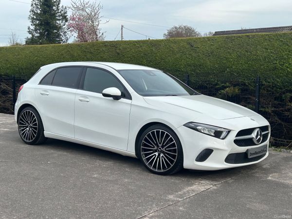 Mercedes-Benz A-Class Hatchback, Diesel, 2019, White