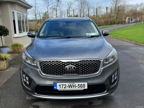 Kia Sorento SUV, Diesel, 2017, Grey