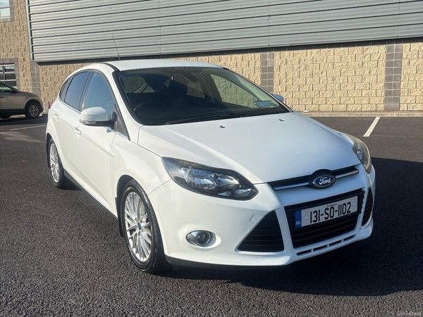 Ford Focus Hatchback, Petrol, 2013, White