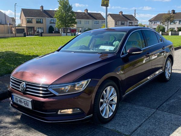 Volkswagen Passat Saloon, Diesel, 2015, Red