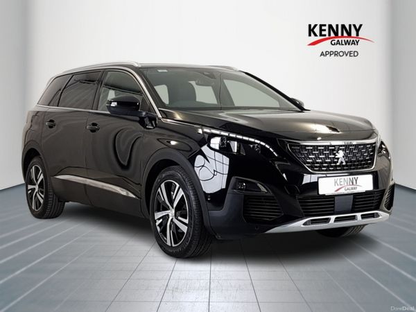 Peugeot 5008 MPV, Diesel, 2020, Black