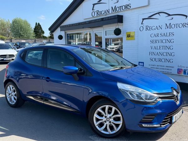 Renault Clio Hatchback, Petrol, 2019, Blue