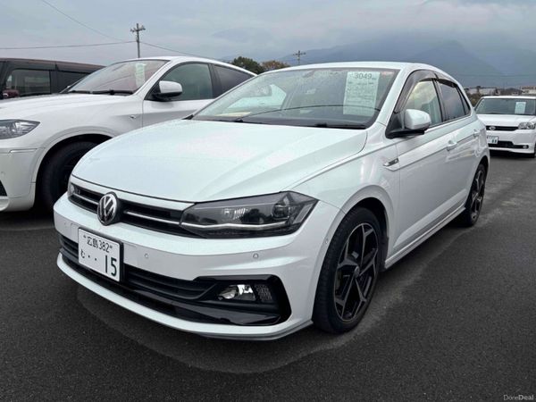 Volkswagen Polo Hatchback, Petrol, 2019, White