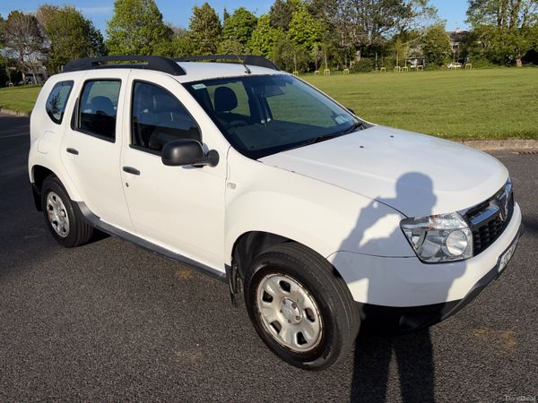 Dacia Duster SUV, Diesel, 2013, White