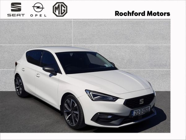 SEAT Leon Hatchback, Diesel, 2021, White