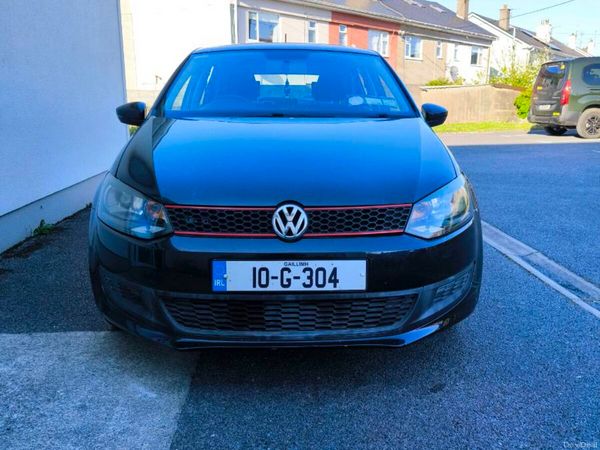Volkswagen Polo Hatchback, Petrol, 2010, Black