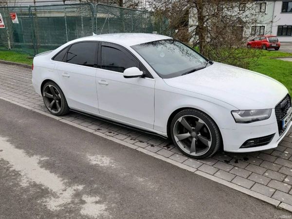 Audi A4 Saloon, Diesel, 2015, White