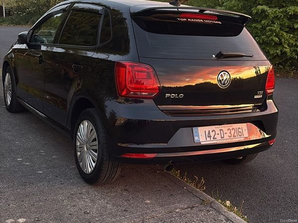 Volkswagen Polo Hatchback, Petrol, 2014, Black