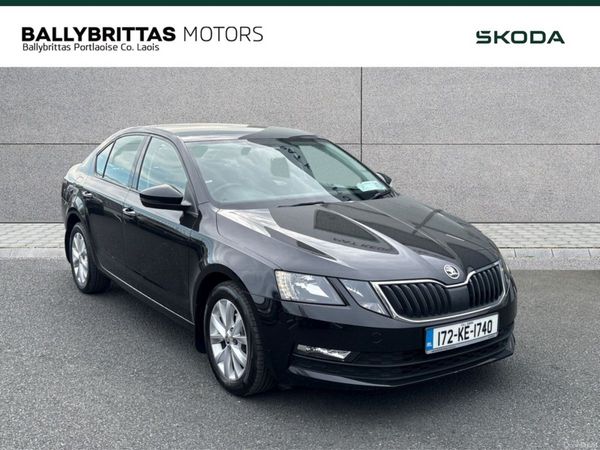 Skoda Octavia Saloon, Diesel, 2017, Black