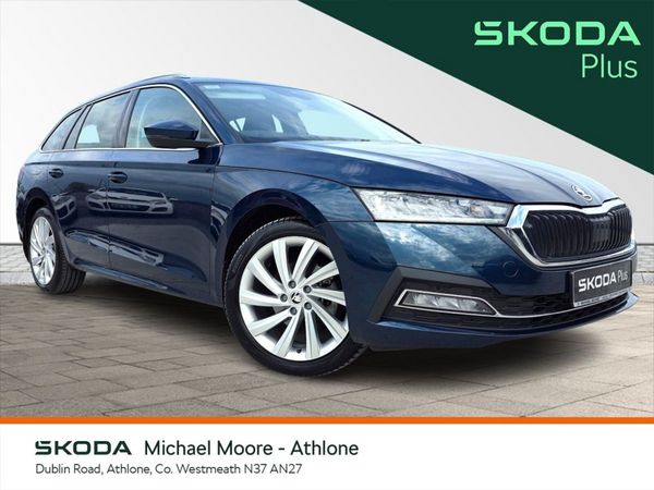 Skoda Octavia Estate, Petrol, 2023, Blue