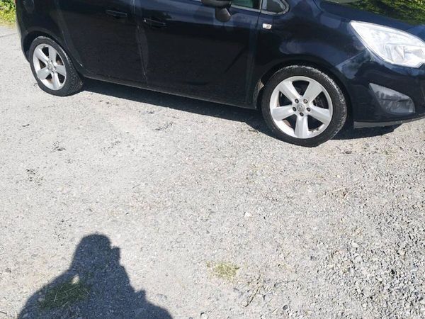 Opel Meriva MPV, Diesel, 2011, Black