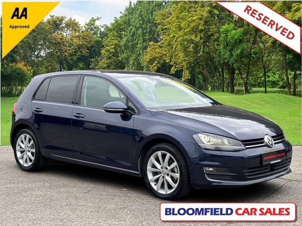 Volkswagen Golf Hatchback, Petrol, 2015, Blue