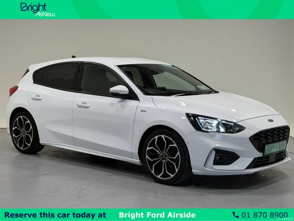 Ford Focus Hatchback, Petrol Hybrid, 2021, White