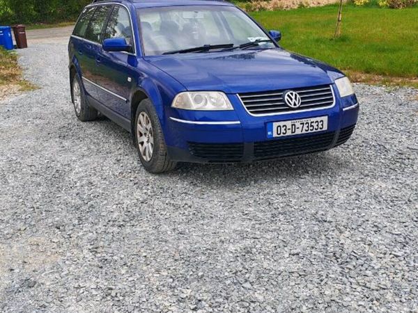 Volkswagen Passat Estate, Diesel, 2003, Blue