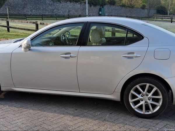 Lexus IS Saloon, Diesel, 2011, Silver