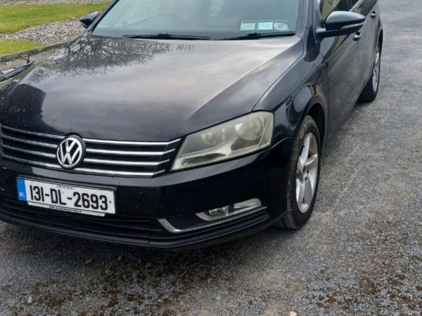 Volkswagen Passat Saloon, Diesel, 2013, Black
