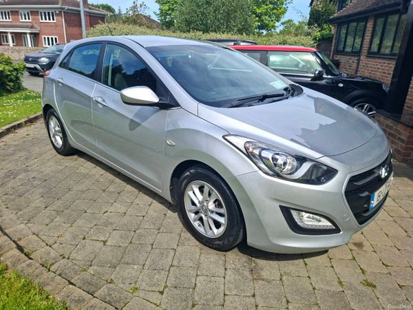 Hyundai i30 Hatchback, Diesel, 2015, Silver