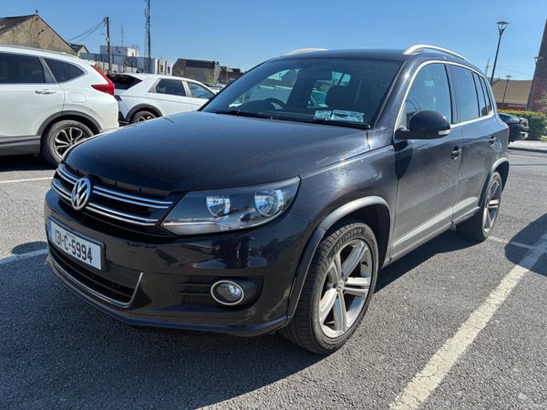 Volkswagen Tiguan SUV, Diesel, 2013, Black